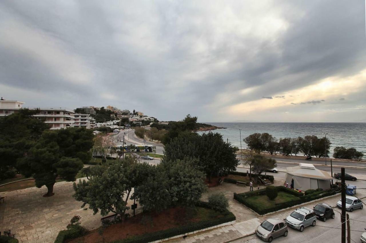 Seaside Renovated Top Floor Apartment Saronida Exterior photo